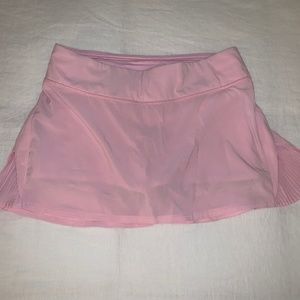 LuLuLemon Skirt (Play Off the Pleats 13" Skirt)